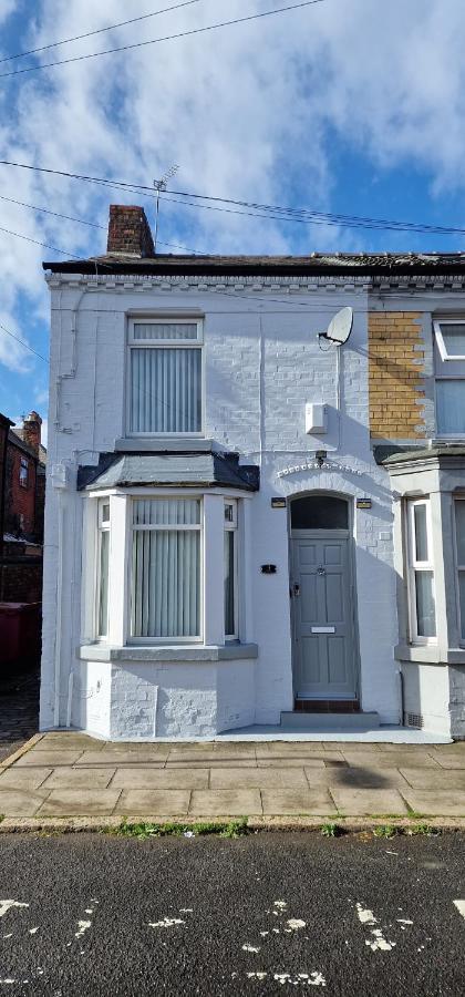 3 Double Bed Brittania Styled Central Home Near Lfc Sleeps 6 With Free Business Super Fast Fibre Broadbandリヴァプール エクステリア 写真